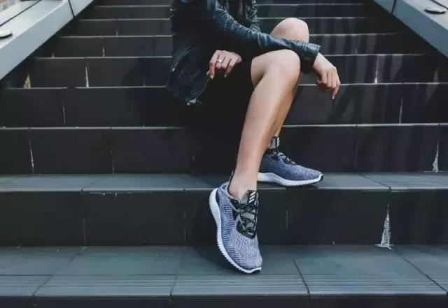 2017性价比最好的几款球鞋,今年最推荐的年度最佳球鞋