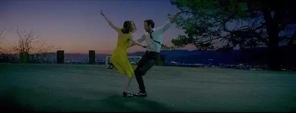 爱乐之城浪漫吗,爱乐之城里的极光