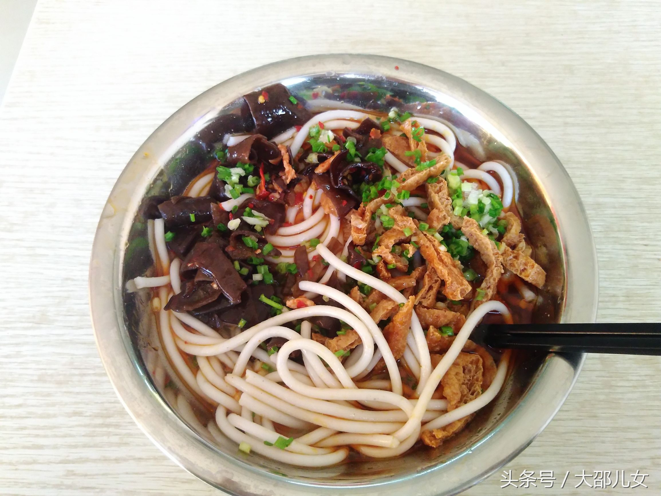 十六道风味融合菜,十六道肉菜不重样