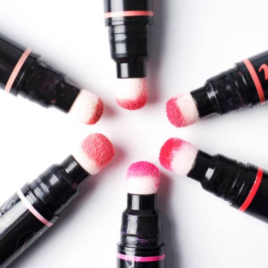 眼影口红粉底液推荐,粉饼眼影口红平价