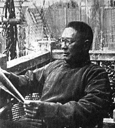 一点烟灰掉到了脸盆里，却烧掉了大清二百多年江山