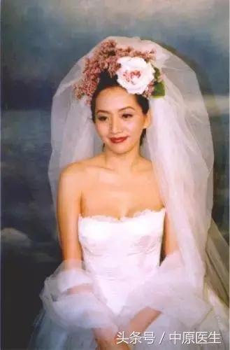 怀念梅艳芳落泪,梅艳芳为什么会感染hpv