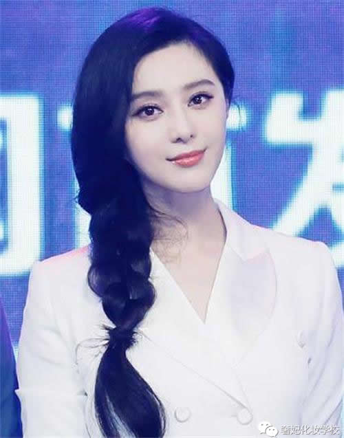 气质半披发编发教程,披发慵懒风编发教程