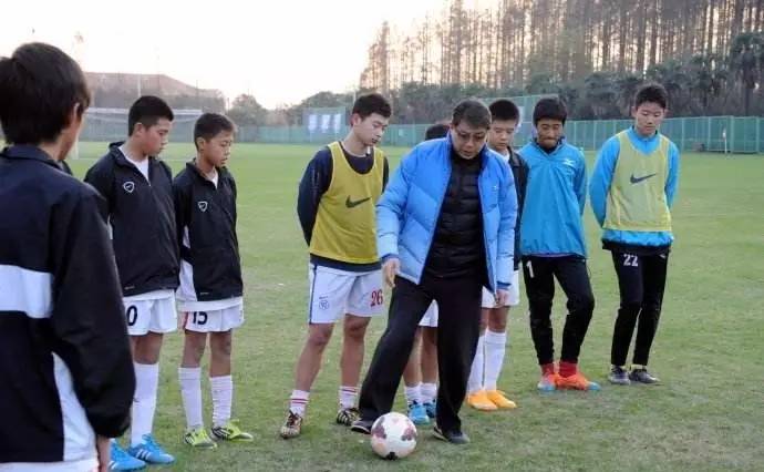 99国青英格兰,99国青足球