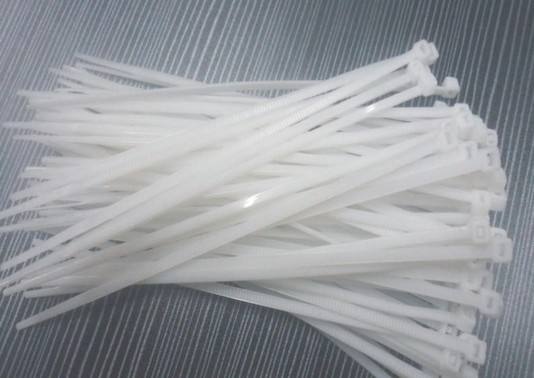 自驾游必备六大装备汽车,自驾游必备六大装备有哪些