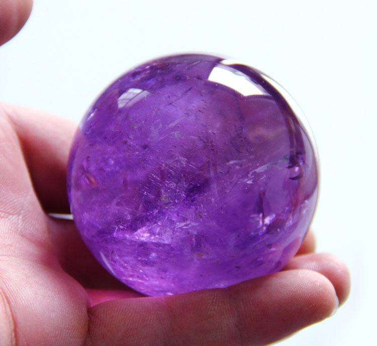 能划动玻璃的是什么玉,划动玻璃的石头叫什么石头