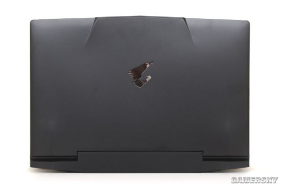 低调的全能游戏本技嘉aorus,技嘉17.3寸aorus笔记本测评