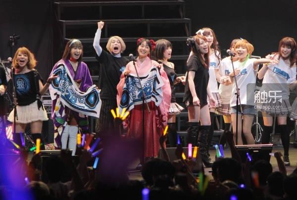 妯卞ぇ鎴樺悇浜虹墿缁撳眬,妯卞ぇ鎴樿繘鍖栧彶