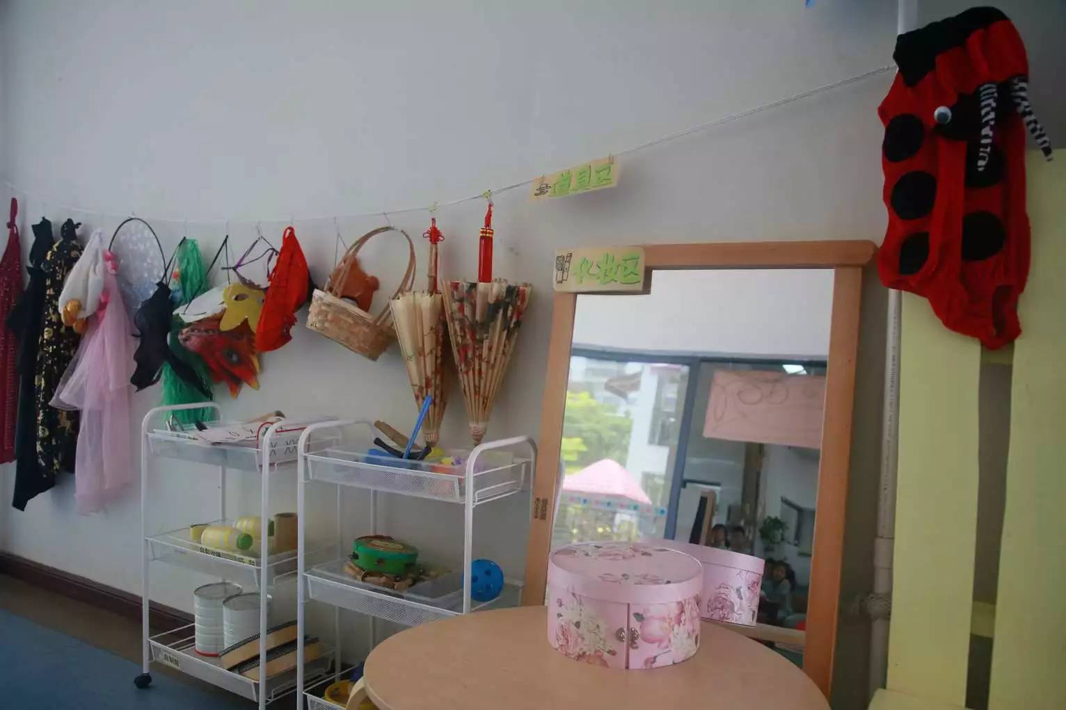 小学生开学教室布置,开学布置教室黑板报