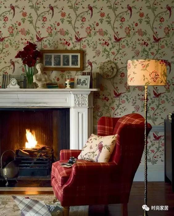 灯饰瞬间给整个空间提升了,客厅灯具好看亮度高