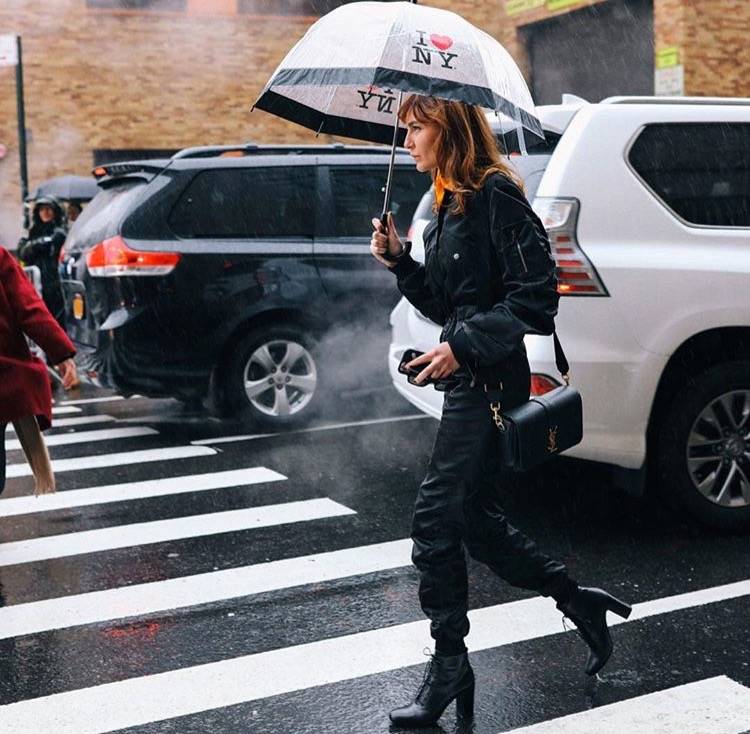 涓嬮洦鐨勬椂鍊欐槸鎴戝湪鎯充綘,涓嬮洦澶╂槸鎴戝湪鎯充綘