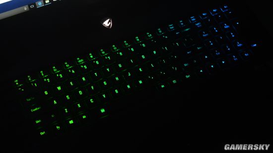 低调的全能游戏本技嘉aorus,技嘉17.3寸aorus笔记本测评