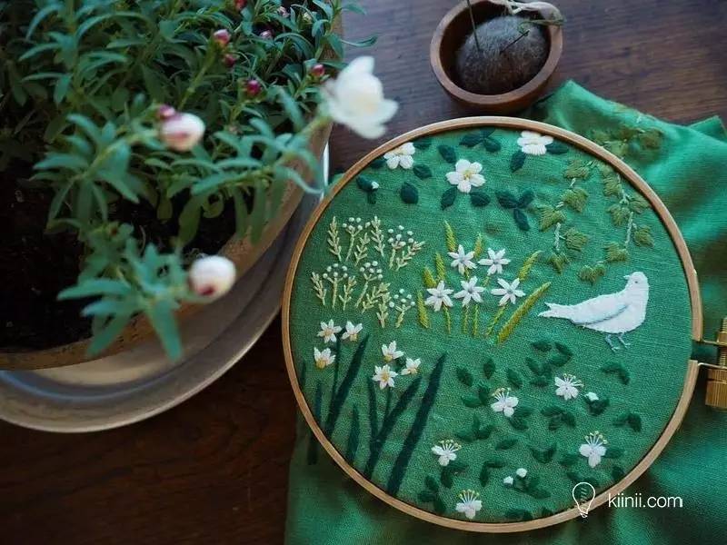 日本刺绣艺术家AliceMakabe的清新刺绣小品