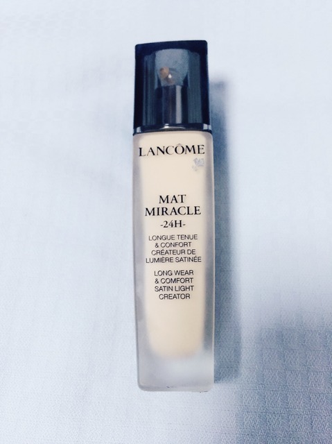 8款干皮自用热门底妆粉底大评测 (新手底妆最好用什么粉底)