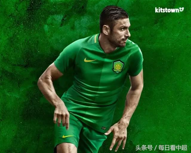 耐克评价申花新球衣,申花国安球衣