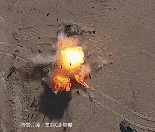 俩人迎面相撞视频,两人撞到头