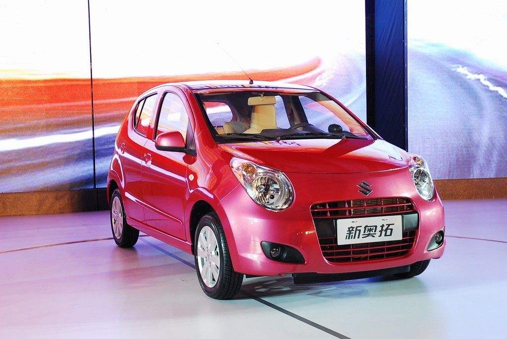 起步价3万的小车，内饰得烂成渣？可坐进去却不愿下车