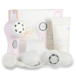 迪丽热巴关晓彤同款洗脸神器大PK!科莱丽vs露娜谁更好用?