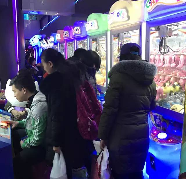 研究员金钱与泪水齐飞，只为告诉你帝都娃娃机哪家强