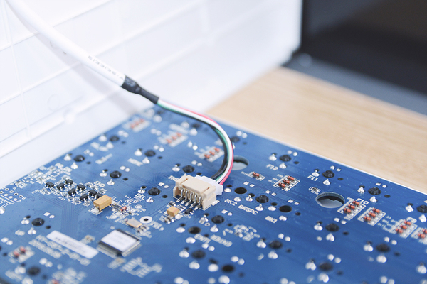 ikbc机械键盘c104黑轴,ikbc跟樱桃机械键盘的区别