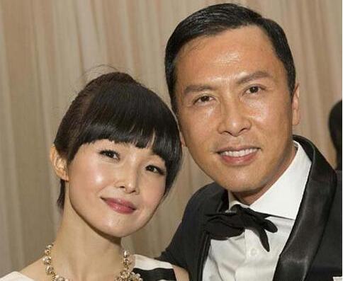 甄子丹在周杰伦演唱会耍双截棍,甄子丹周杰伦谁大