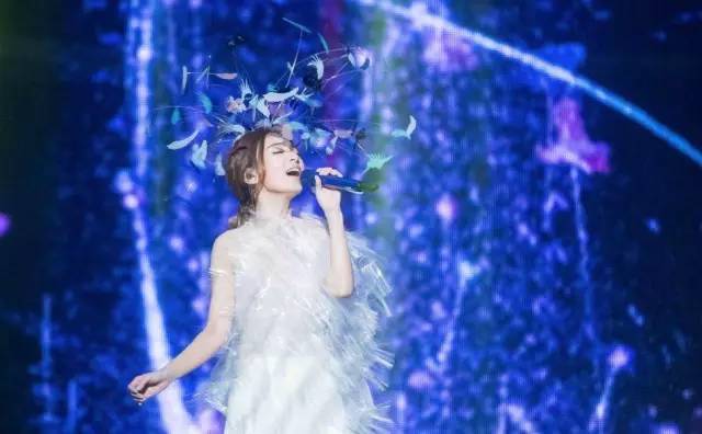 田馥甄演唱会任家萱陈嘉桦助阵,田馥甄演唱会上she合体是哪一场
