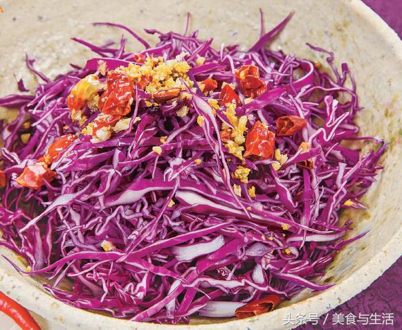 凉拌紫甘蓝清脆爽口好吃不长肉,紫甘蓝怎么凉拌好吃有营养