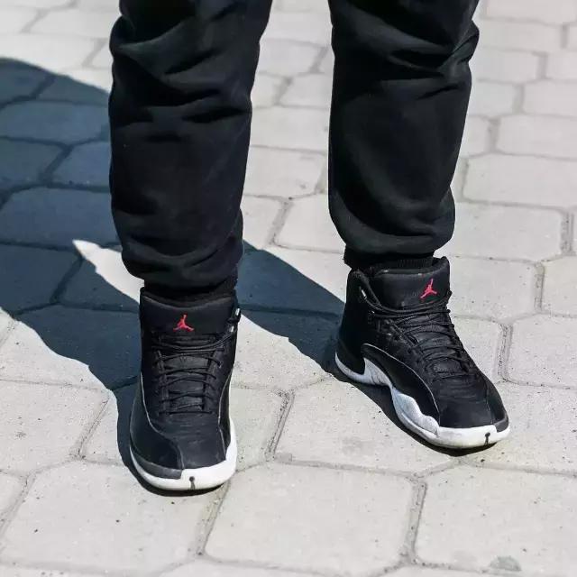 报告老师，中州大学的学生不好好穿衣服！