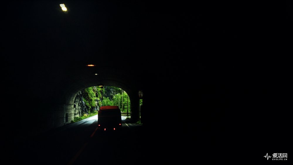 索尼x9300e支持3d吗,索尼55x9300e深度评测