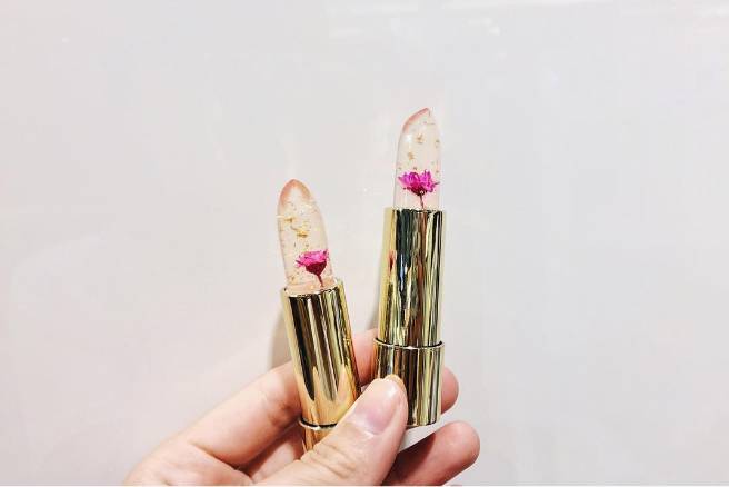 ysl鏄熻景鍙ｇ孩鐖嗙孩,2016骞寸垎鐏殑ysl鏄熻景鍙ｇ孩