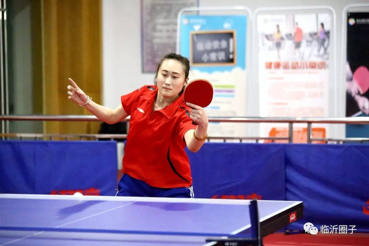 “润丽纹绣”杯铿锵玫瑰女子乒乓球赛开拍