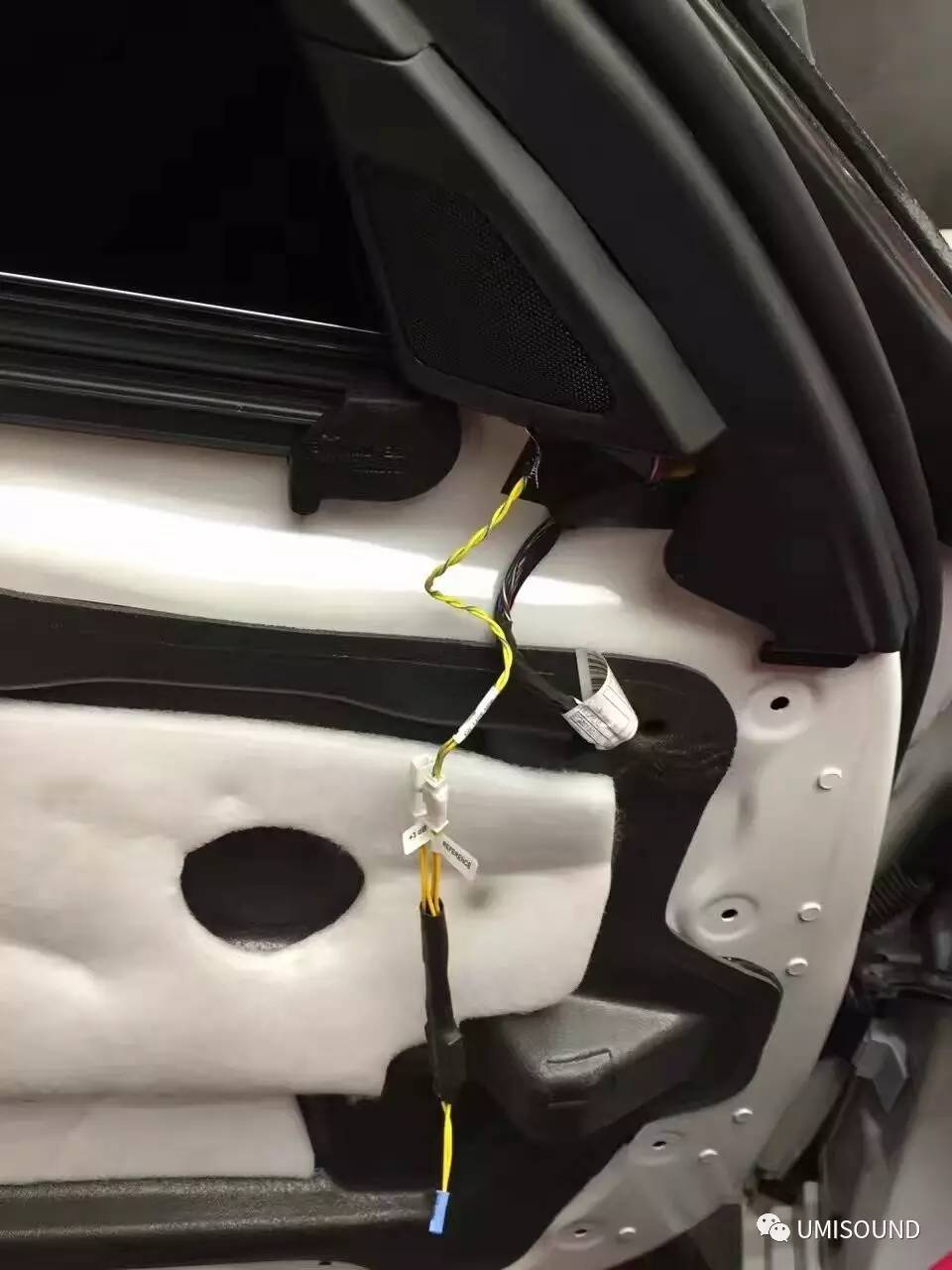 14款宝马525dsp功放安装教程,宝马525i升级12喇叭