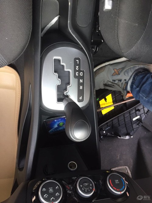 k2改款过程,起亚k2换后视镜教程