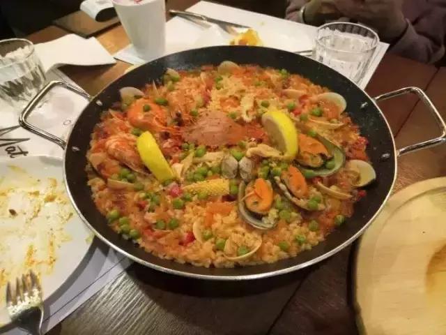 自从踏上重庆地铁2号线，减肥之路越来越远，美食吃得停不下来~