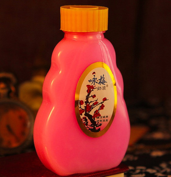 一直有人邀请我回答什么美白护肤的产品，今天就来安利咱国货