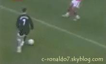 c罗恶性犯规集锦,c罗足球过人技巧简单实用帅气