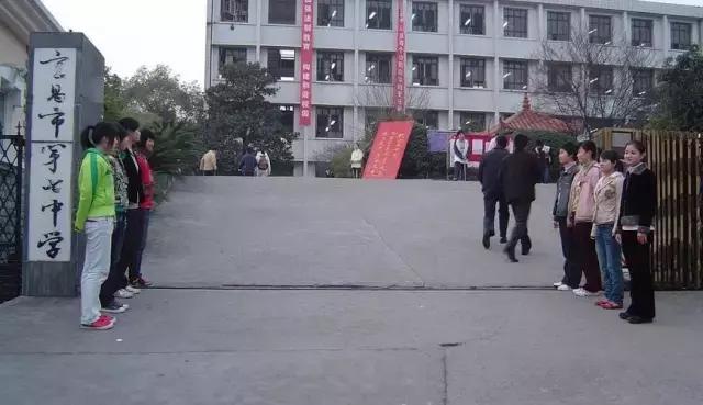 宜昌这个很多人骂了3年,却爱她一万年的地方!真的回不去了!