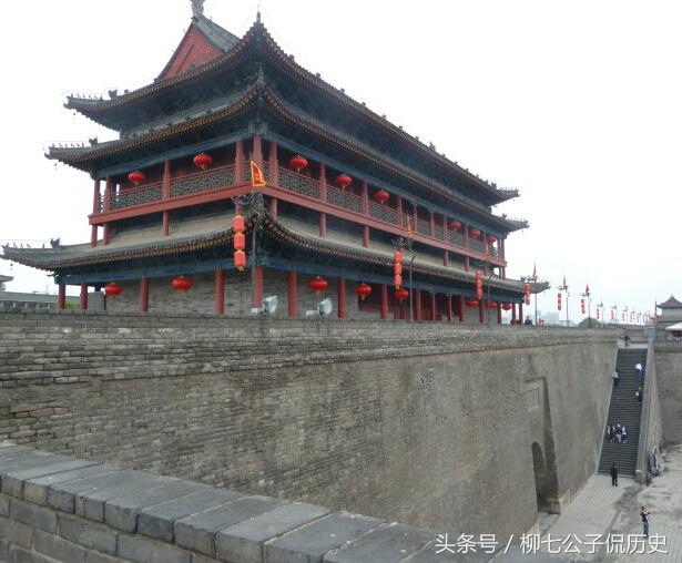 真的很诡异，从李渊开唐到李隆基称帝前大唐发生四次玄武门*变政**