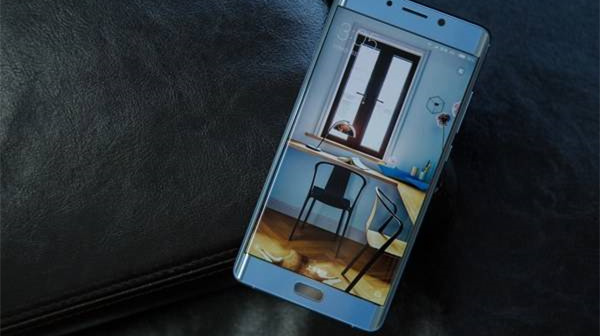 最容易碎屏的5款手机，维修费八百元起，买的时候要小心了