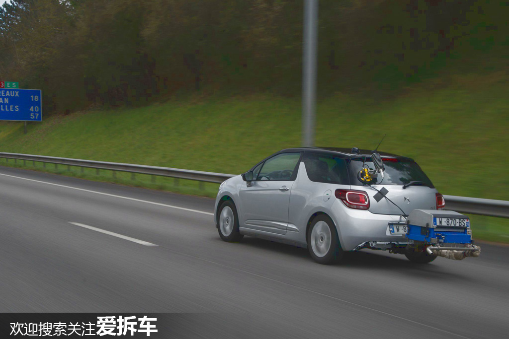 这边大众忙于赔付排放门罚金，那边PSA集团真实测试油耗立牌坊