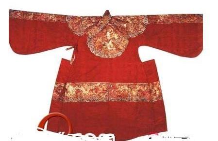 龙袍样式有多少种,秦始皇的龙袍样式