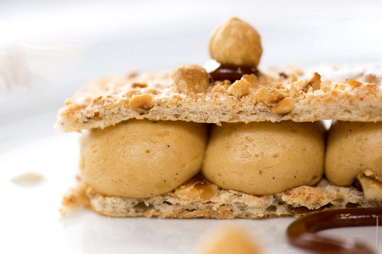 法国巴黎铁塔餐厅怎么上去,法国巴黎铁塔餐厅