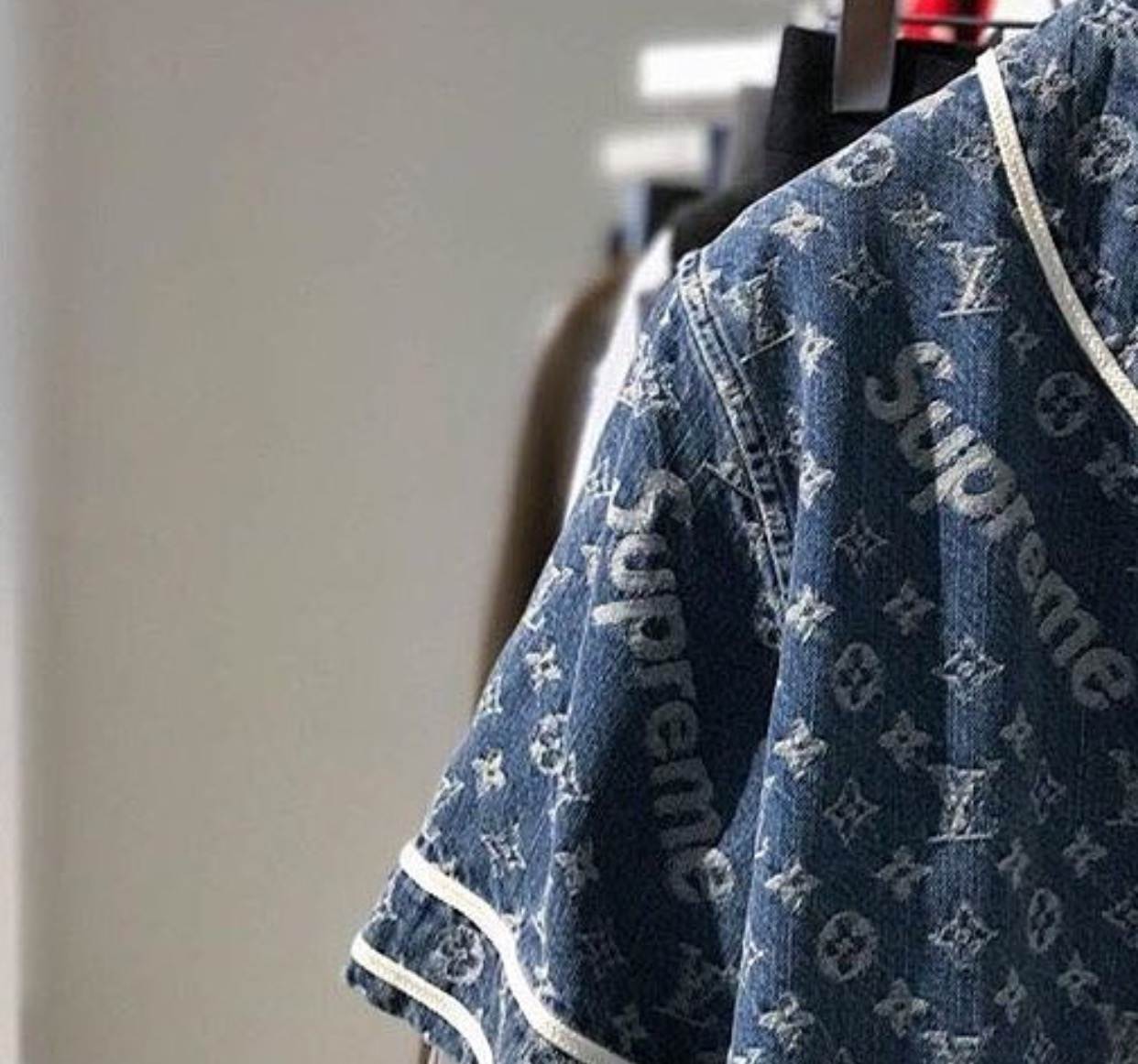 不是白浅夜华而是LVxSupreme