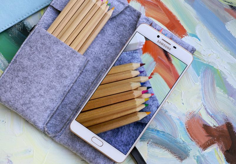 三星galaxyc9pro,三星galaxyc9pro玩游戏卡吗