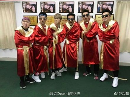 千万别让网上的大神p图,千万别让大神p图否则笑得肚子疼