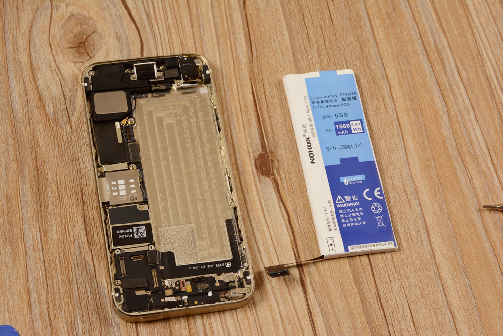 iphone5s电池更换教程,iphone5s更换电池详细图文教程