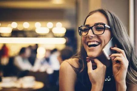 朋友圈怎么发烟酒广告,贷款广告微信圈怎么发