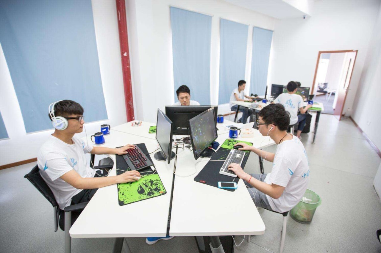 鐢电珵浠ｇ粌鍩硅,鍋氱數绔炰唬缁冪湡鐨勪笉濂藉悧