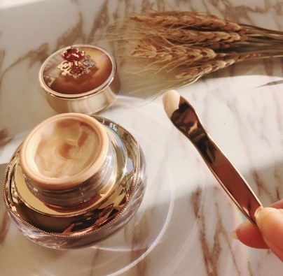 吃土的眼霜推荐,吃土也要买的眼霜雅诗兰黛文案