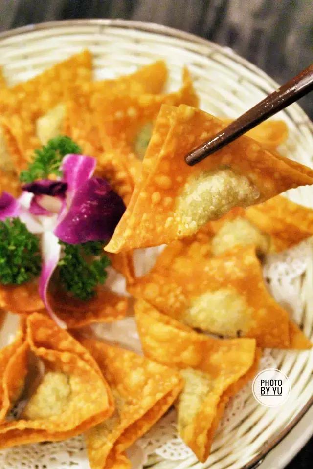 就是这个“肥坚”，十七年的默默坚守，用手工邕菜安慰老南宁的魂